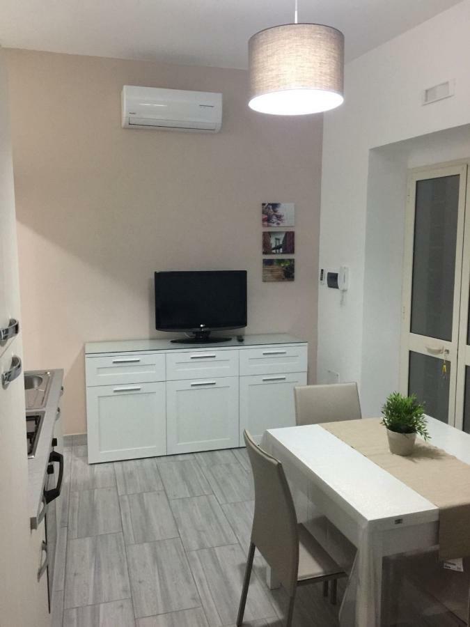 Alloggio Tulipano Apartment Acerra Exterior foto